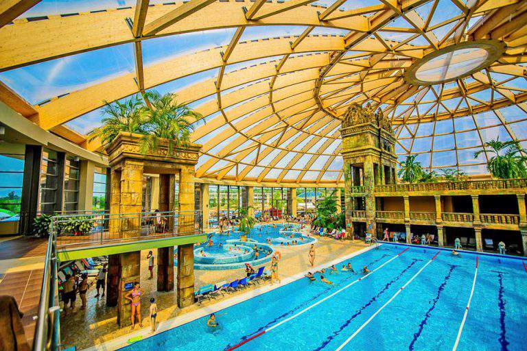 ARE THE HUNGARIAN BATHS CLEAN visual data 7