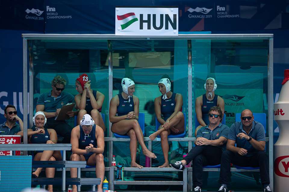 World record! Hungarian women's water polo team scores 64 goals in one