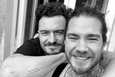 Hungarian tattoo artist inks Orlando Bloom! - Daily News Hungary