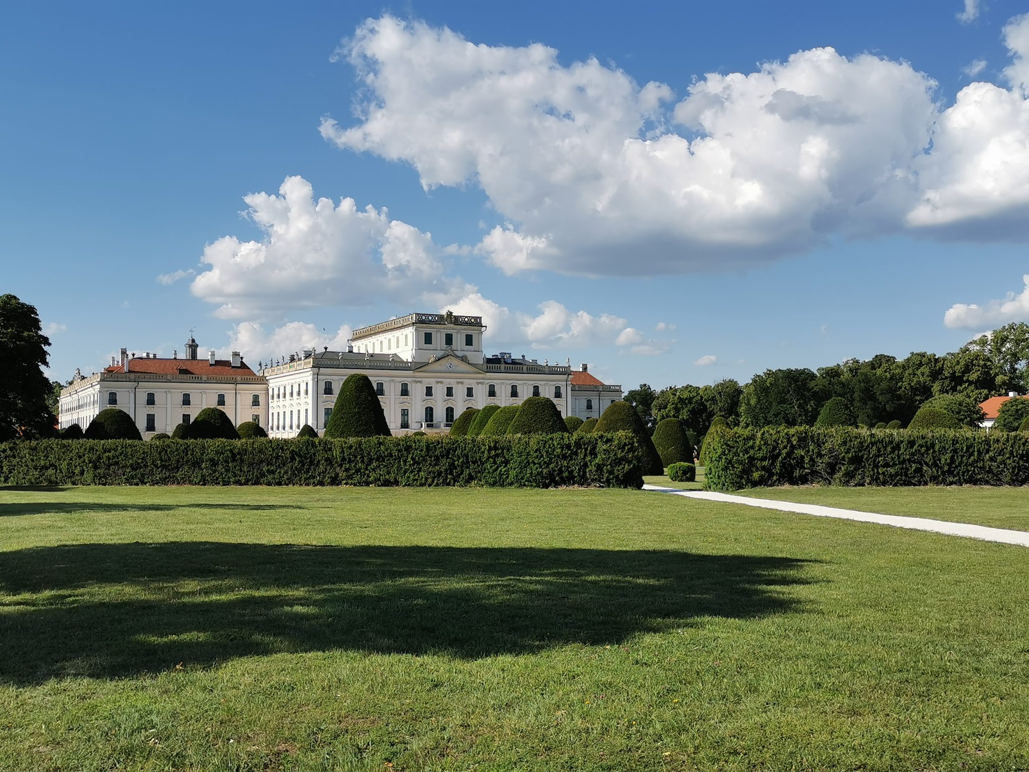 4 reasons to visit Esterházy Palace in Fertőd − PHOTOS Daily News Hungary