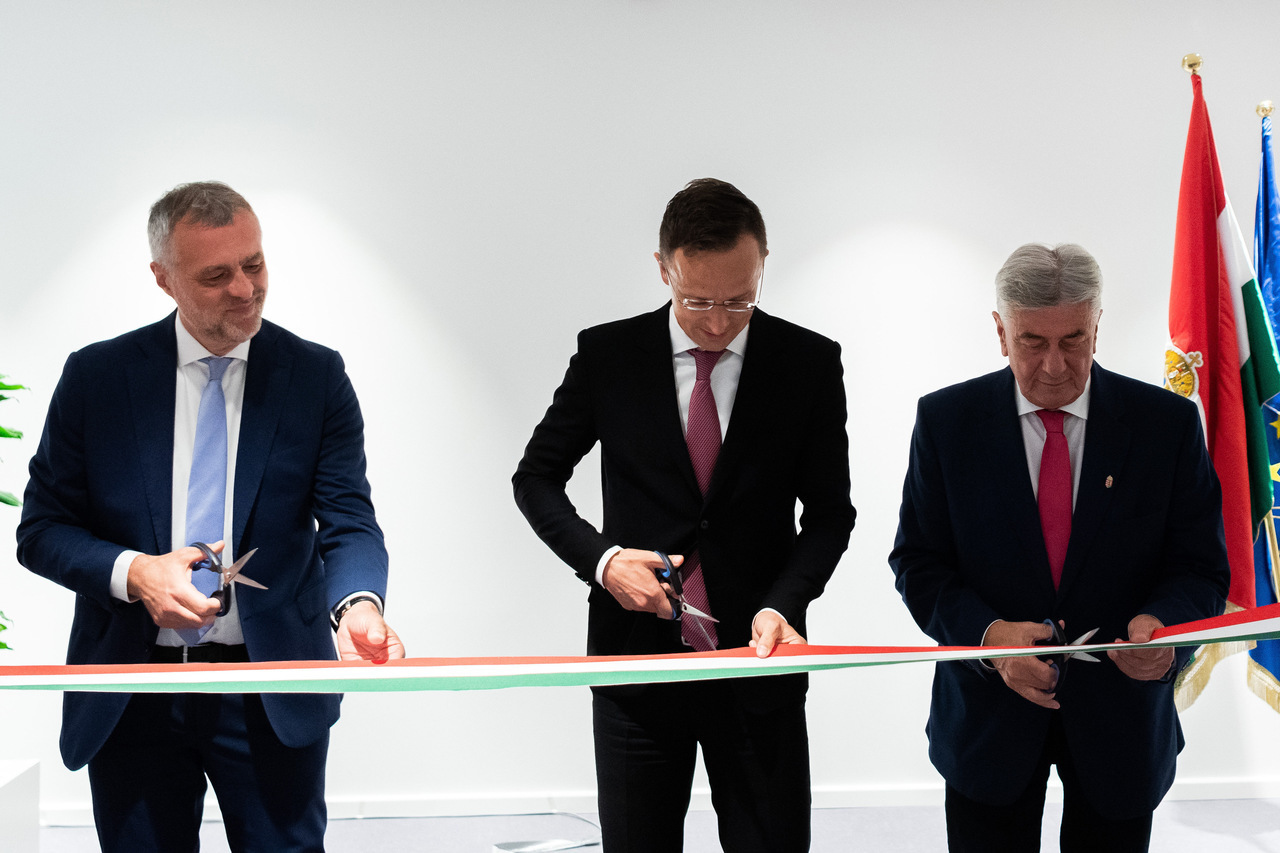 Minister Szijjártó reopened Hungarian consulate in Stuttgart Daily