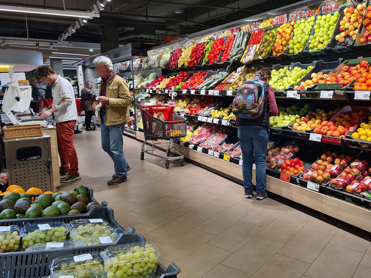 متجر المواد الغذائية تضخم الأسعار أسعار المجر (2)