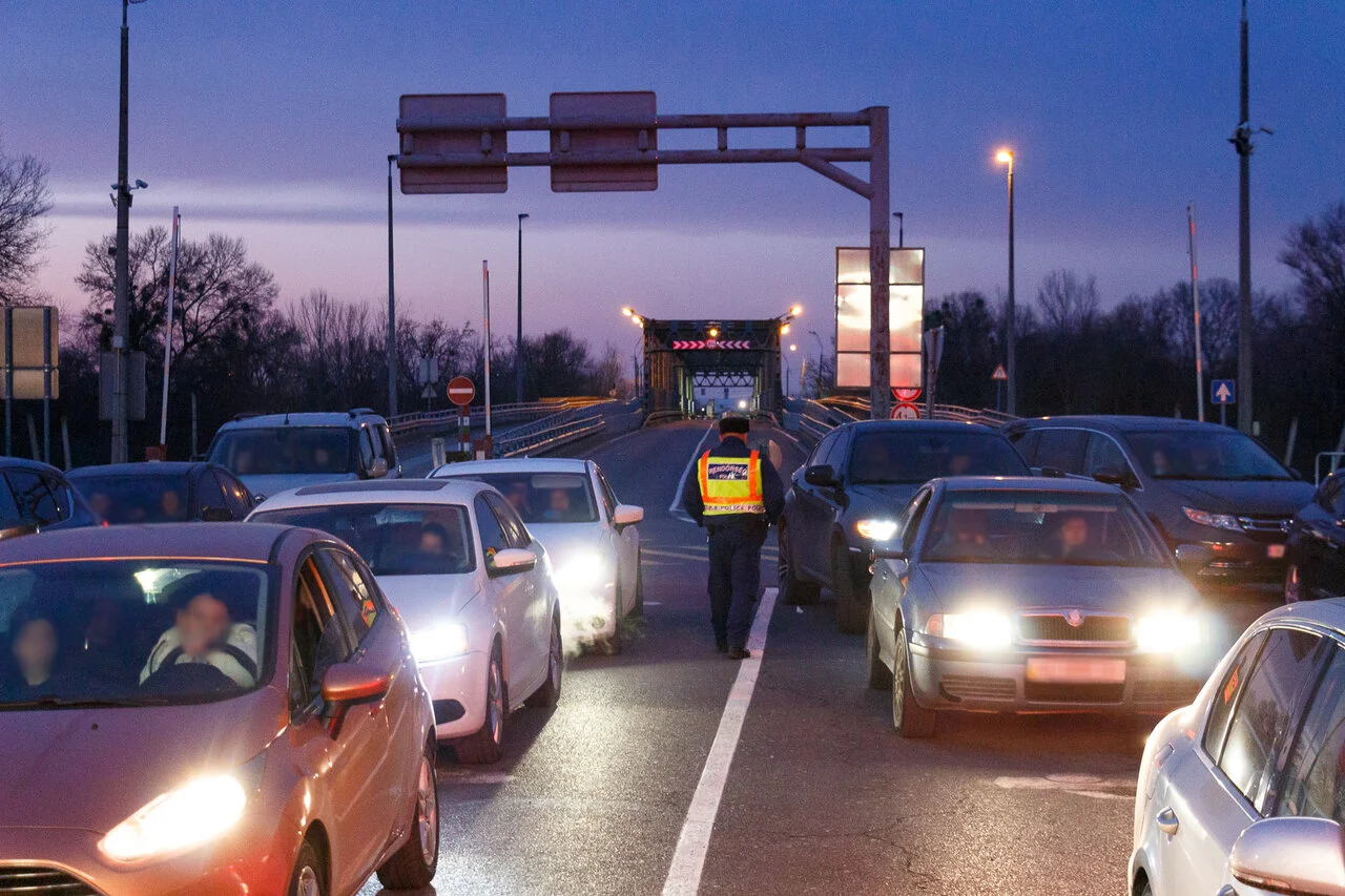 Beware! Several Hungarian border crossings fell due to increased pressure - Vimarsana News