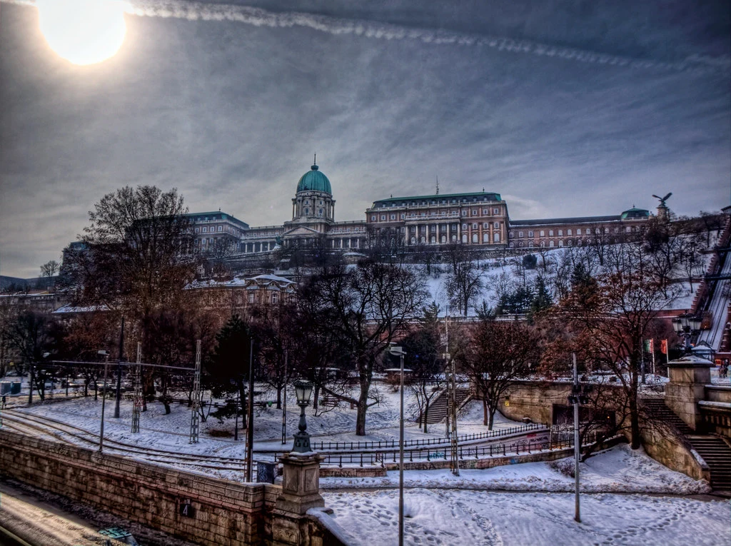 Caution: Motorists in Hungary can expect heavy snowfall on Thursday and Friday - Vimarsana News